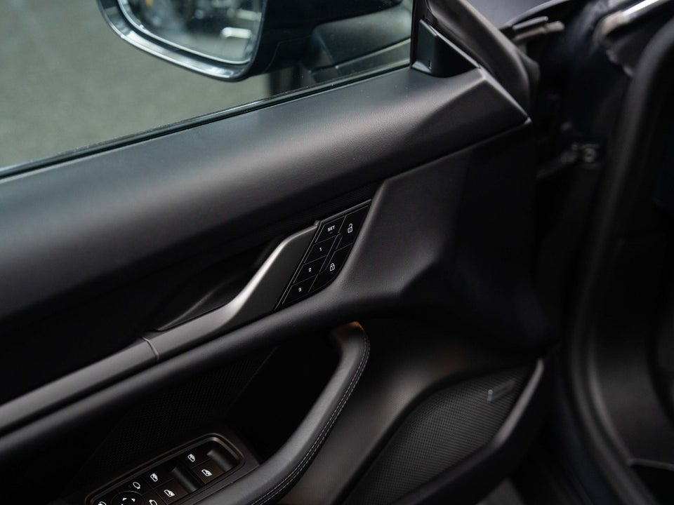 Porsche Taycan 4 Performance+ Cross Turismo 5d