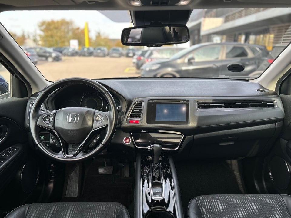 Honda HR-V 1,5 i-VTEC Executive CVT 5d