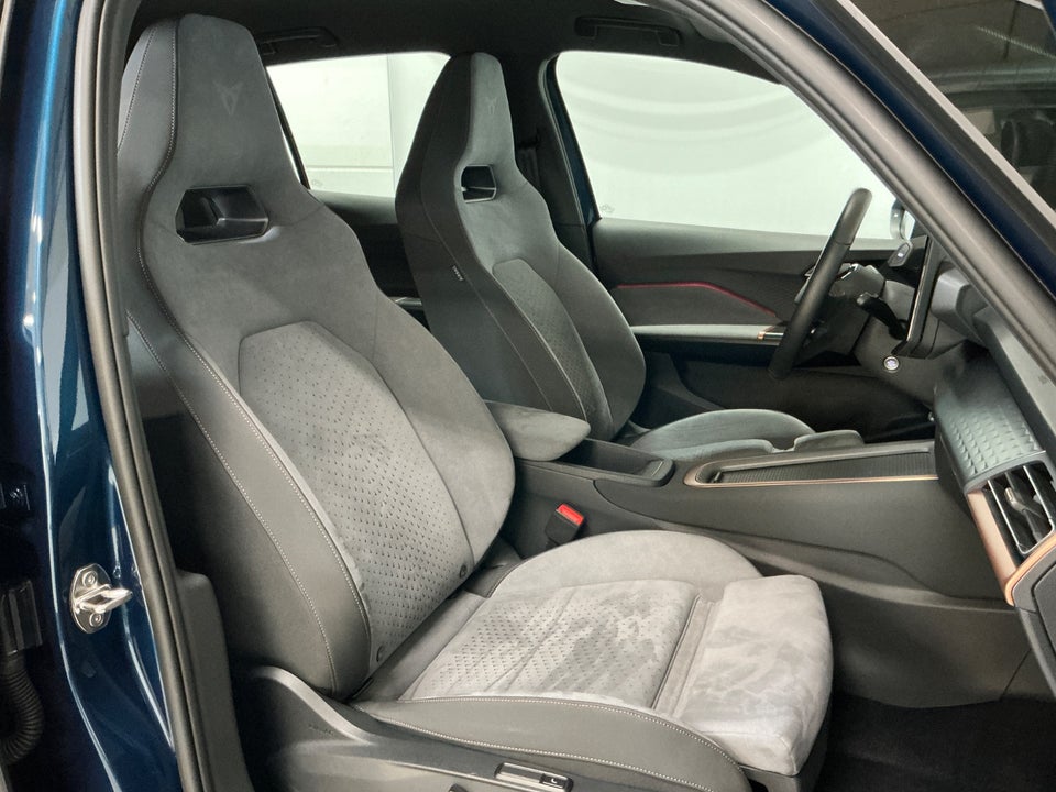 Cupra Born 77 e-Boost Dinamica Pack High 5d