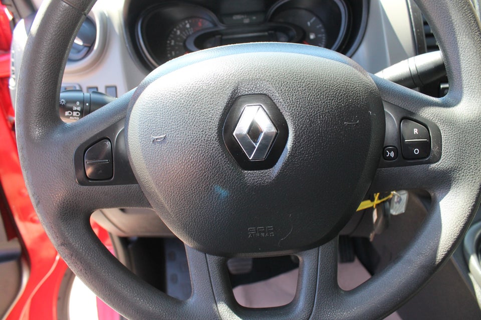 Renault Trafic T29 1,6 dCi 125 L2H1