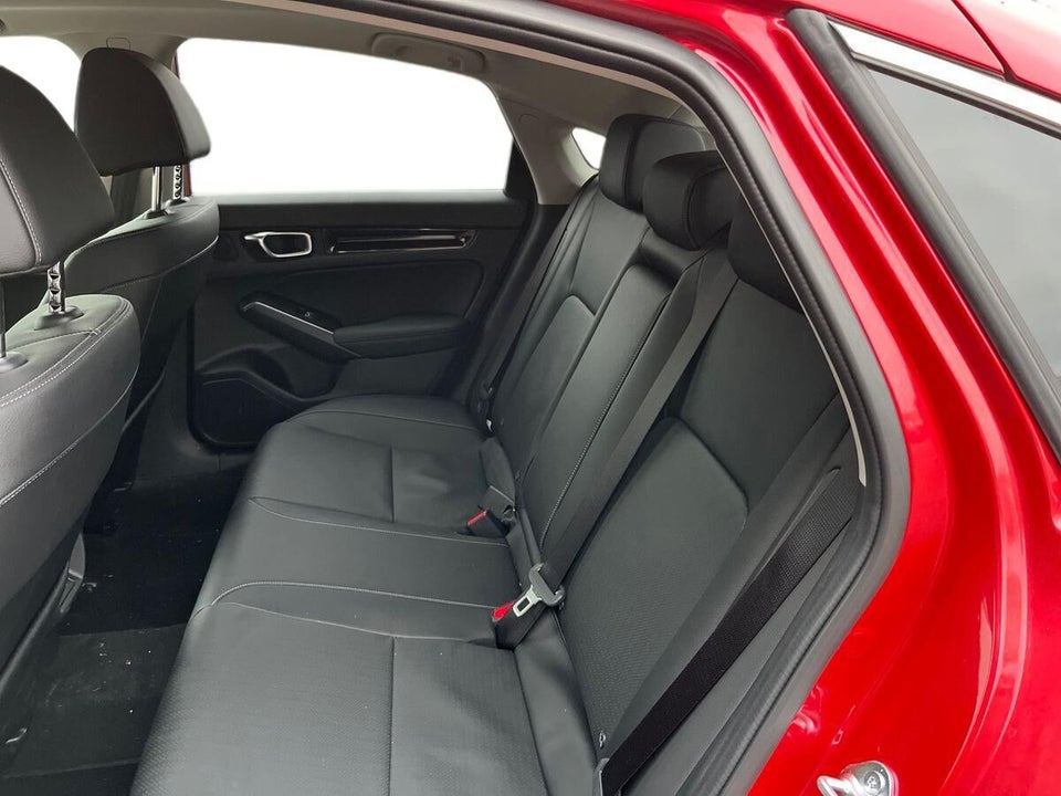 Honda Civic 2,0 e:HEV Advance eCVT 5d