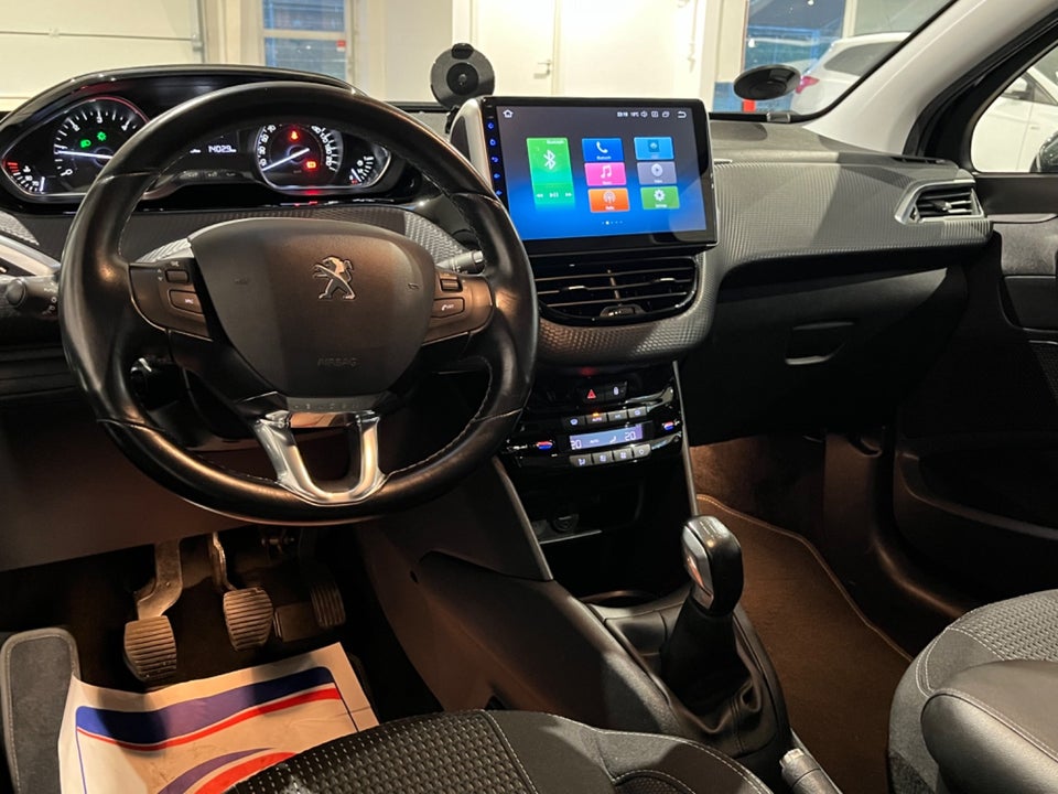 Peugeot 208 1,6 BlueHDi 100 Allure 5d