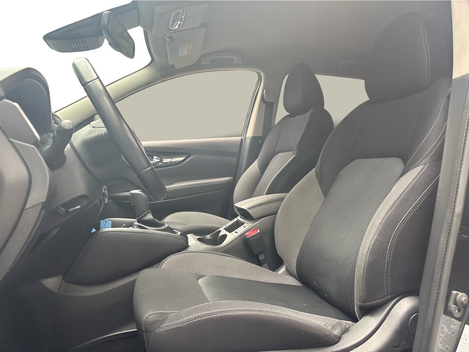 Nissan Qashqai 1,3 Dig-T 160 N-Connecta 5d