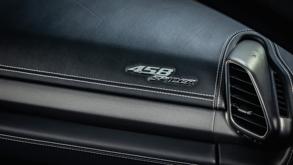 Ferrari 458 4,5 Spider DCT 2d