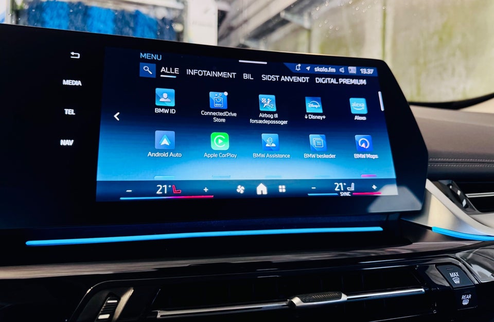 BMW iX1 eDrive20 X-Line 5d