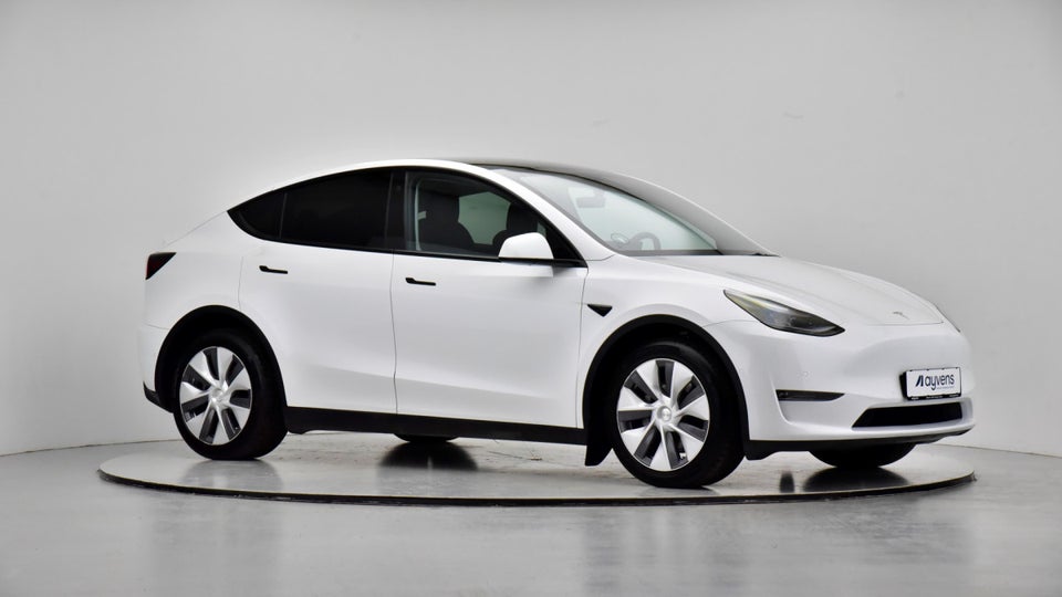 Tesla Model Y Long Range AWD 5d