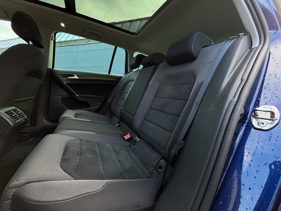 VW Golf VII 1,5 TSi 130 Highline Variant DSG 5d