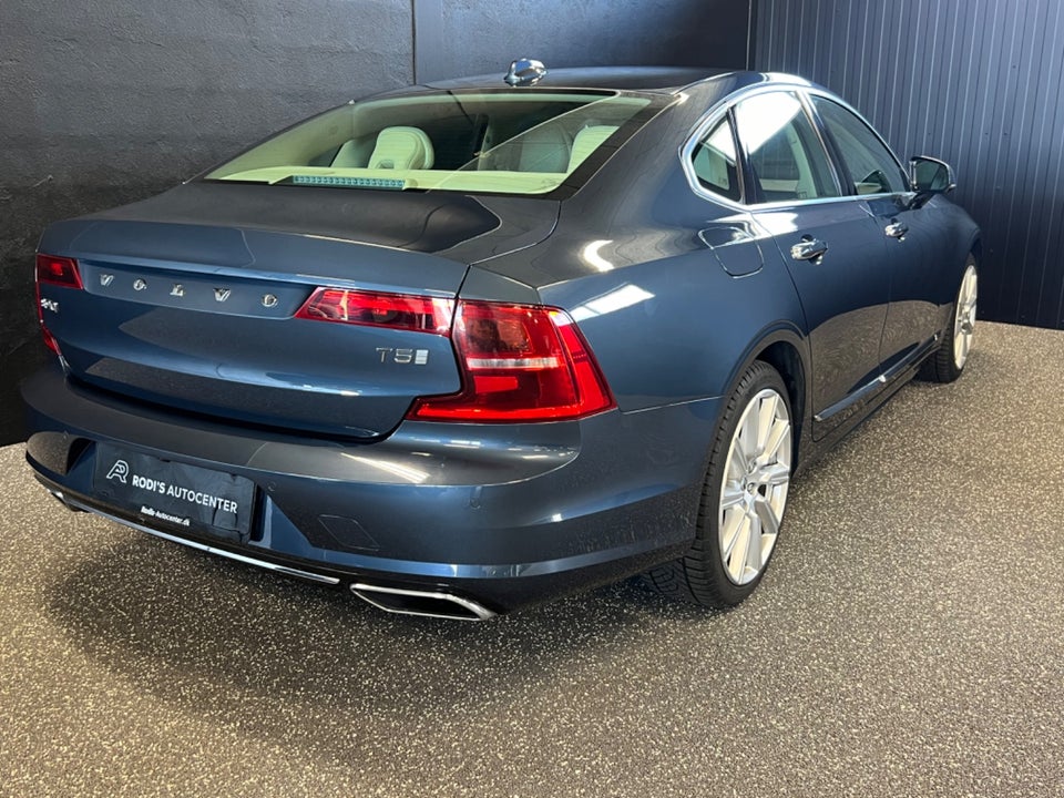 Volvo S90 2,0 T5 250 Inscription aut. 4d