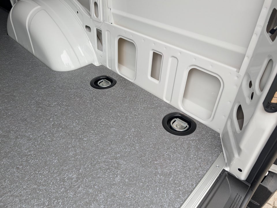 Iveco Daily 3,0 35S18 12m³ Van AG8