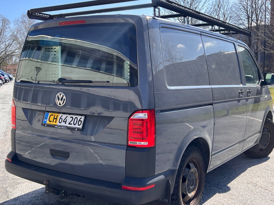 VW Transporter 2,0 TDi 204 Kassevogn 4Motion kort