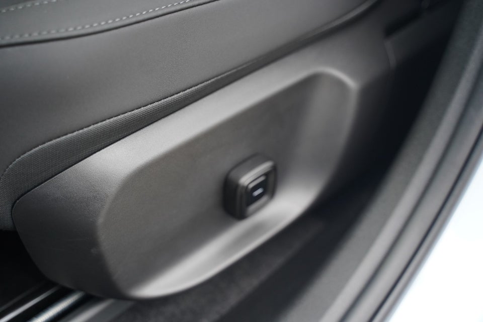 Volvo EX30 Twin Performance Ultra 5d