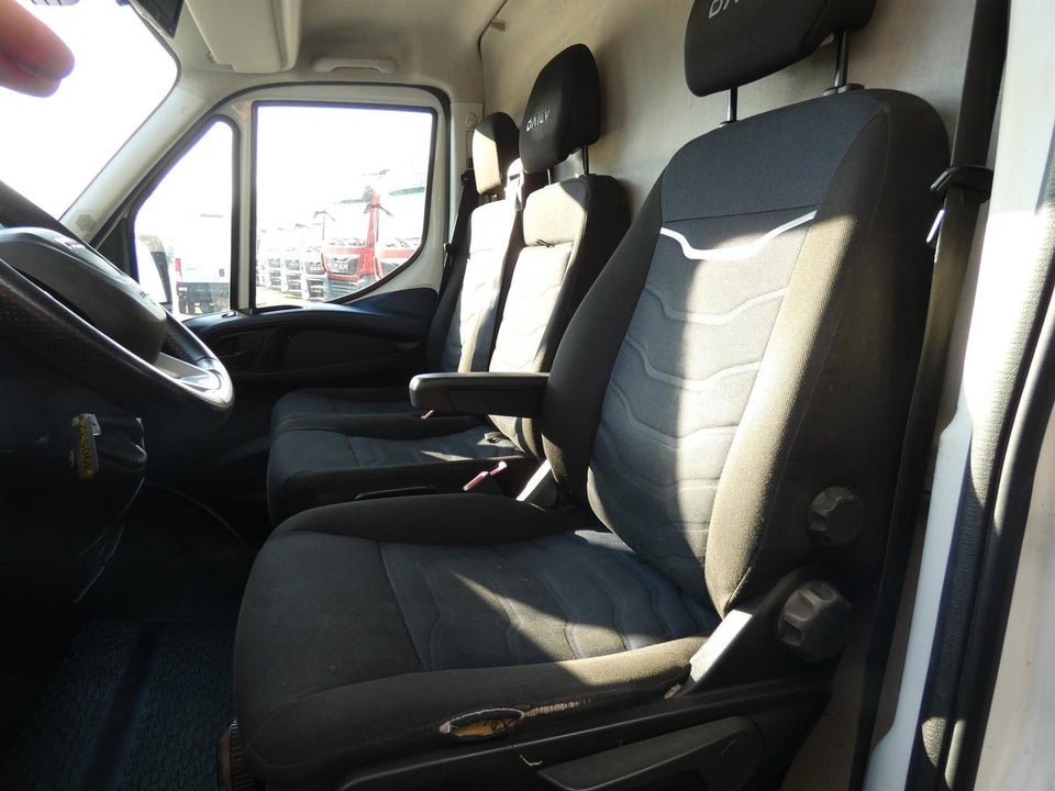 Iveco Daily 3,0 35C18 12m³ Van AG8