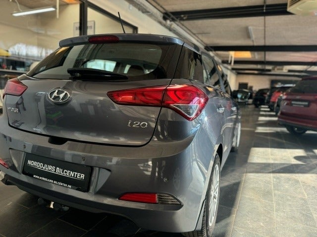 Hyundai i20 1,25 Trend 5d
