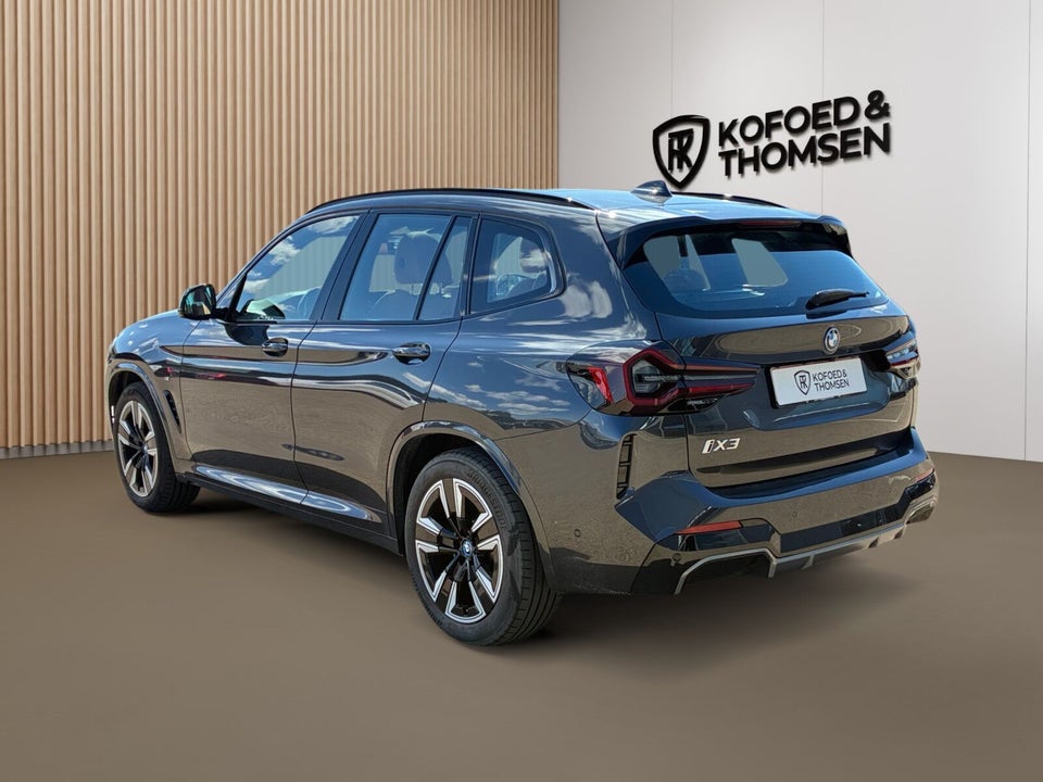 BMW iX3 Charged M-Sport 5d