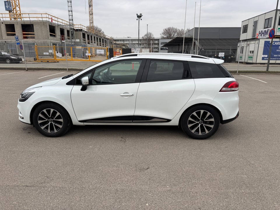 Renault Clio IV 1,5 dCi 90 Limited Sport Tourer Van 5d