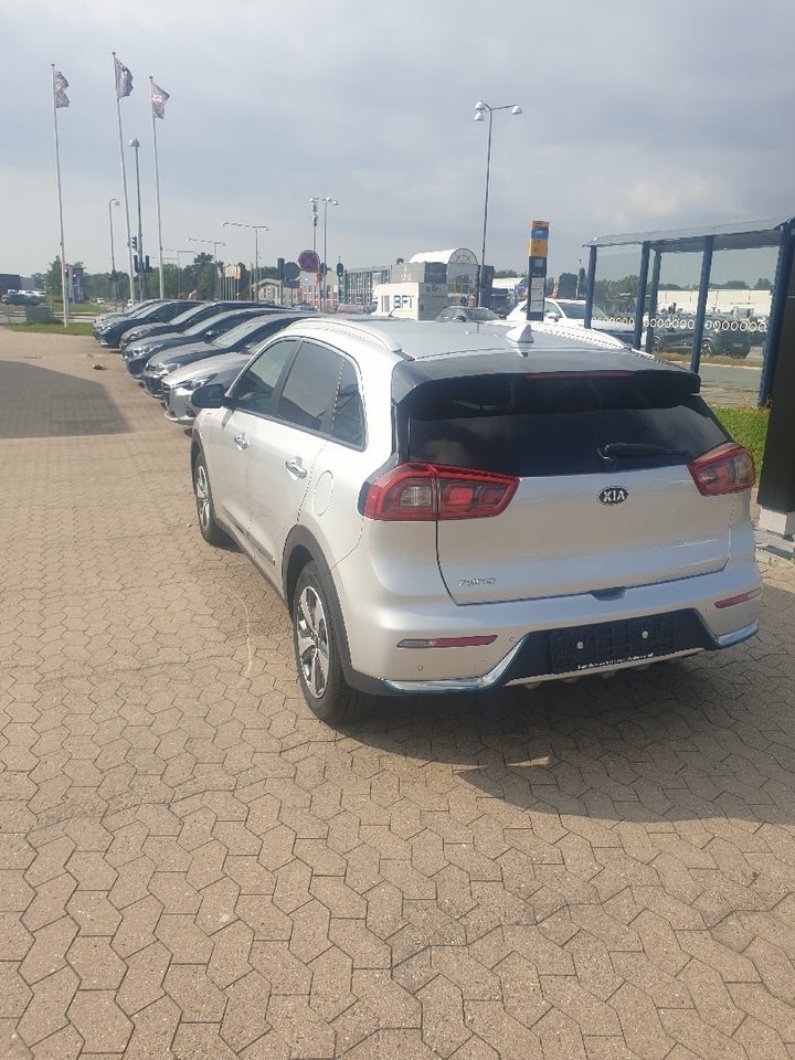 Kia Niro 1,6 PHEV Advance DCT 5d