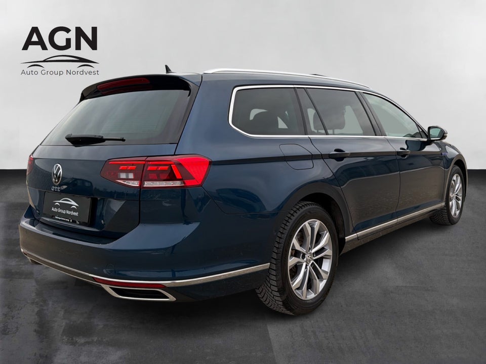 VW Passat 1,4 GTE High Variant DSG 5d