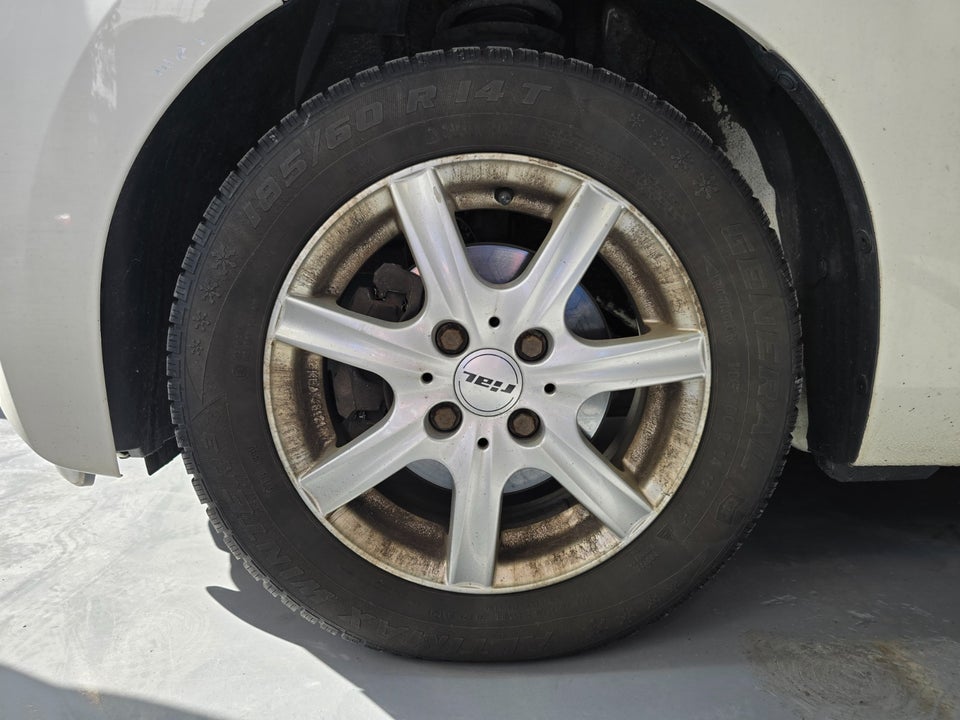 Toyota Aygo 1,0 VVT-i x-sky 5d