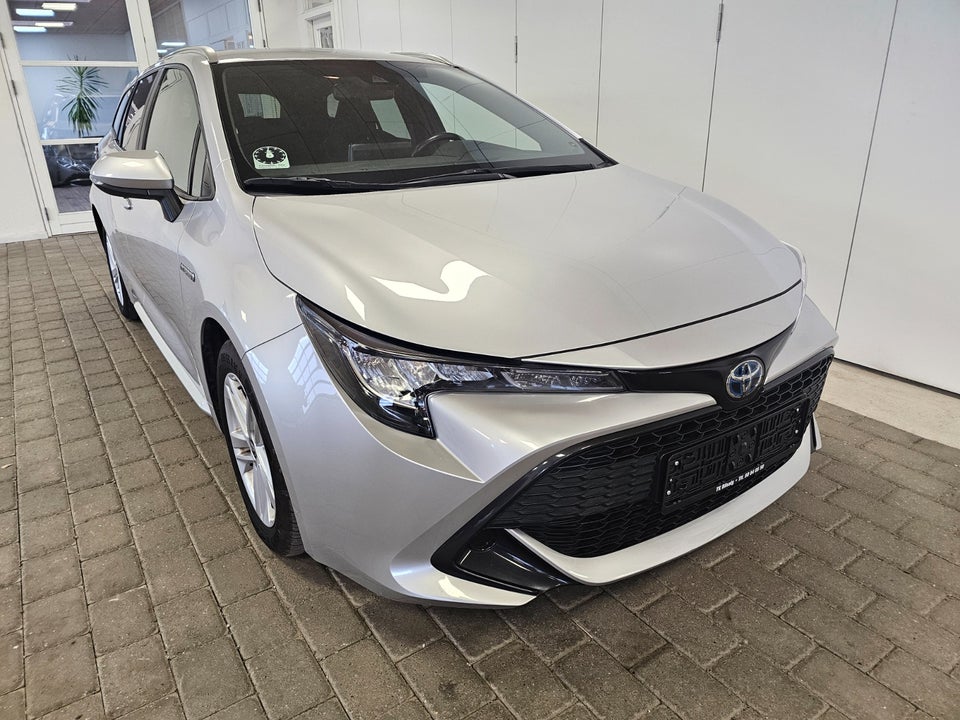 Toyota Corolla 1,8 Hybrid Active Smart Touring Sports MDS 5d