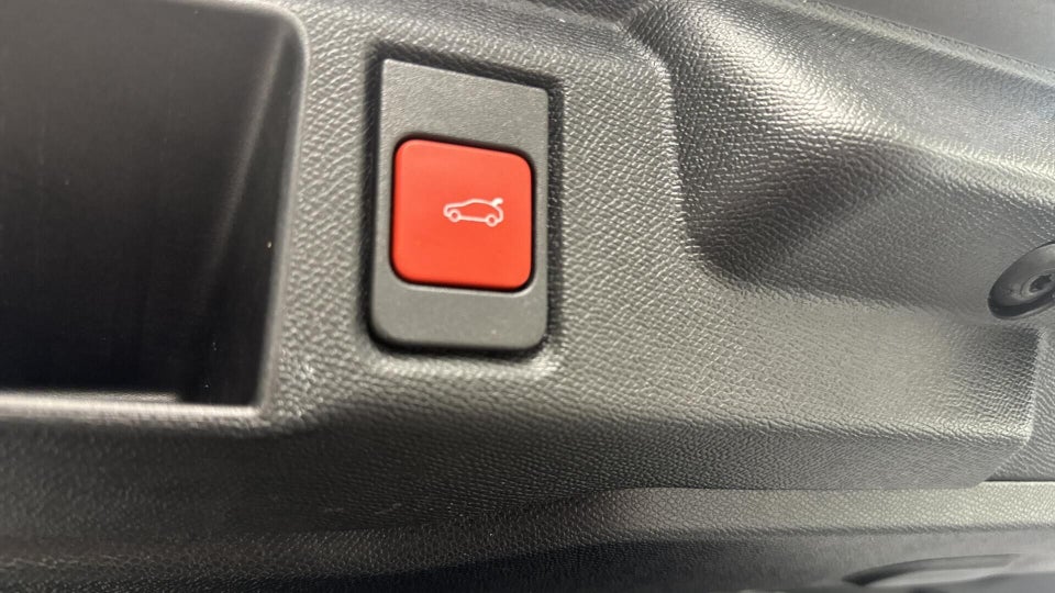 Opel Grandland-e 73 GS Sky 5d