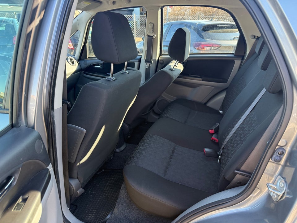 Suzuki SX4 1,6 CombiBack GLX 5d