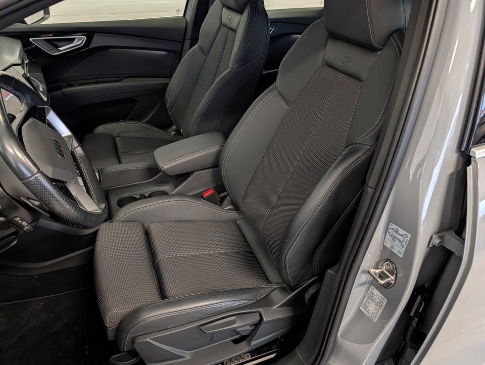 Audi Q4 e-tron 45 S-line 5d