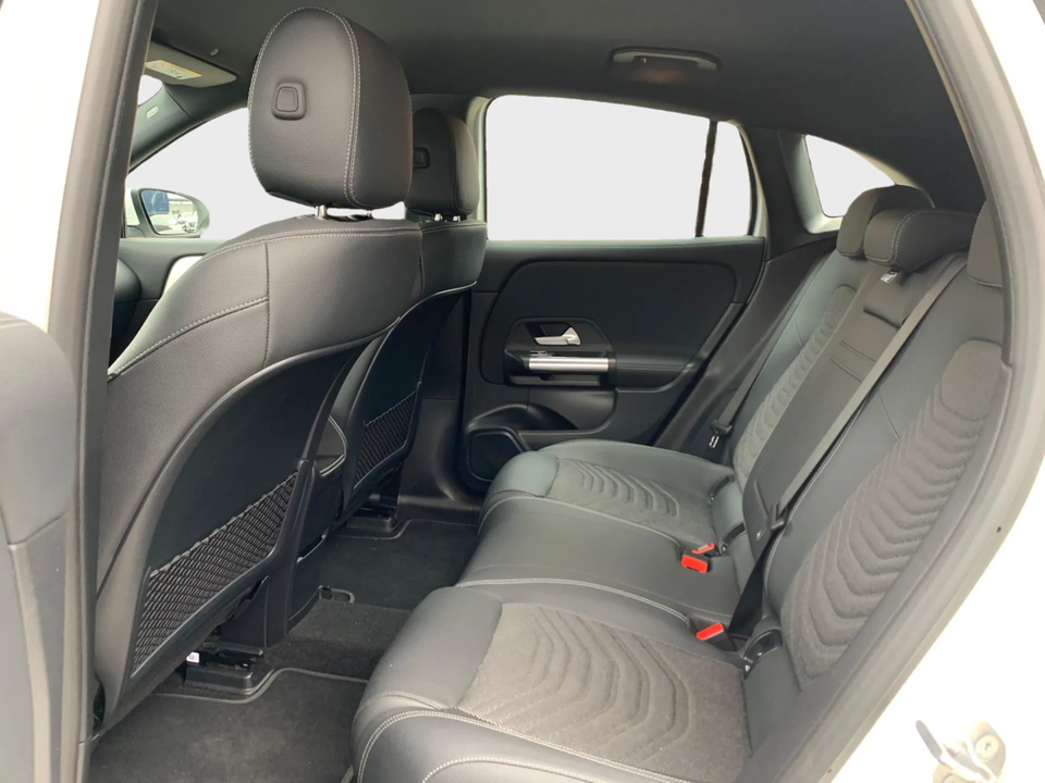 Mercedes EQA250 Progressive 5d