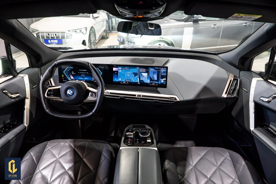 BMW iX xDrive40 Fully Charged 5d