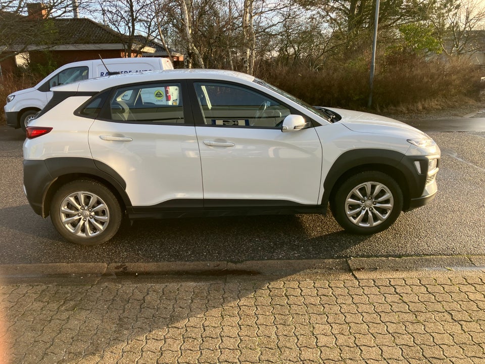 Hyundai Kona 1,0 T-GDi Life 5d