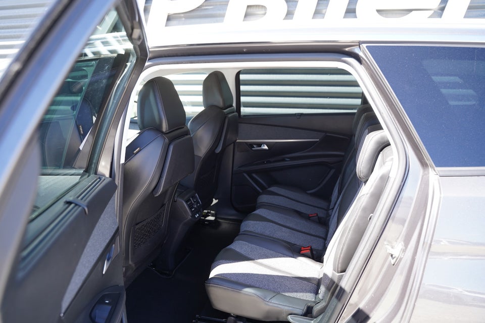 Peugeot 5008 1,6 BlueHDi 120 Allure EAT6 7prs 5d