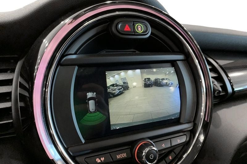 MINI Cooper SE Essential 3d