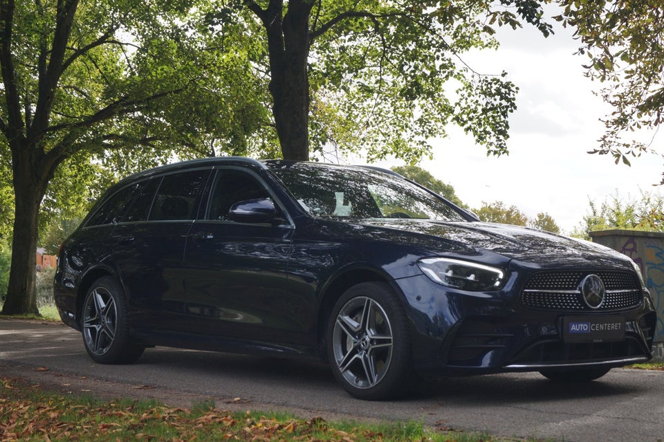 Mercedes E300 e 2,0 AMG Line stc. aut. 5d