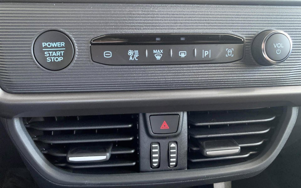 Ford Transit Courier 1,0 EcoBoost Limited aut.