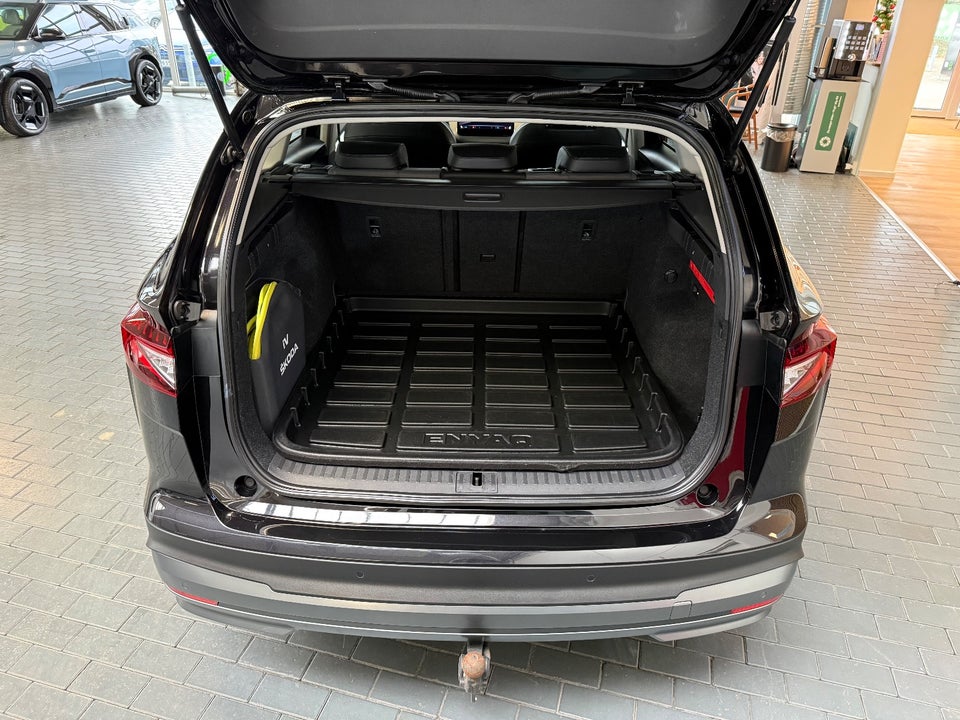 Skoda Enyaq 80 iV Loft 5d