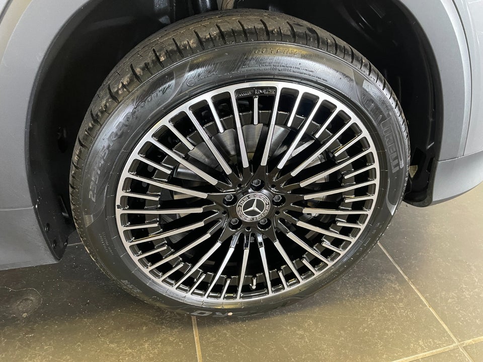 Mercedes EQB250+ Progressive 5d