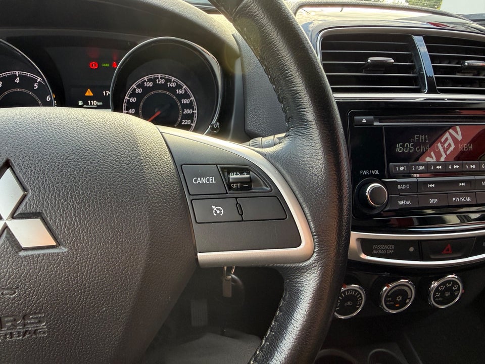 Mitsubishi ASX 1,6 Invite 5d