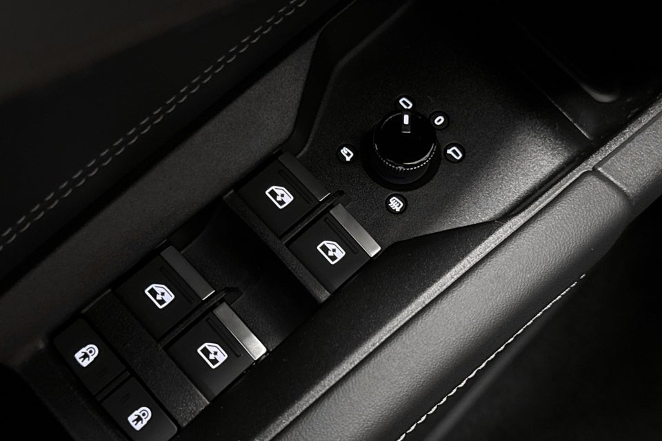 Audi Q4 e-tron performance 5d