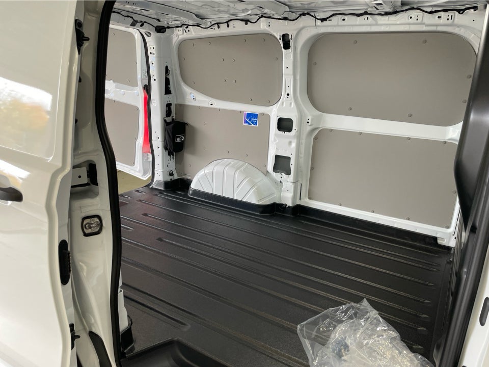 Ford E-Transit Custom 320L 64 Trend