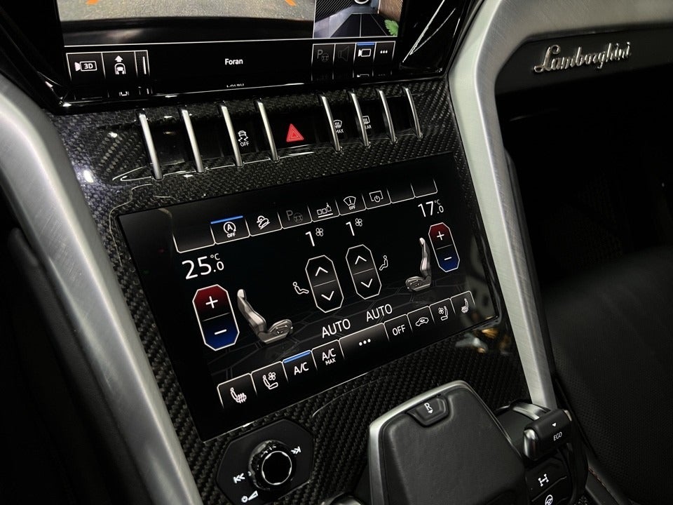 Lamborghini Urus 4,0  5d