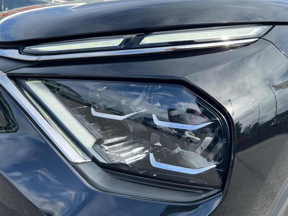 Citroën ë-C4 X 50 Shine 4d