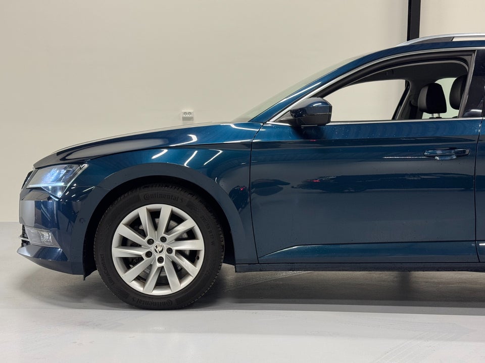 Skoda Superb 1,5 TSi 150 Business Executive Combi DSG 5d