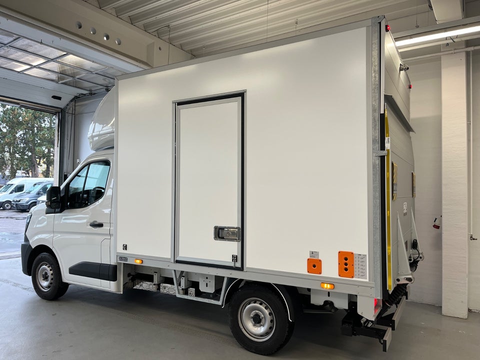 Renault Master V T35 2,0 dCi 150 L2 Chassis