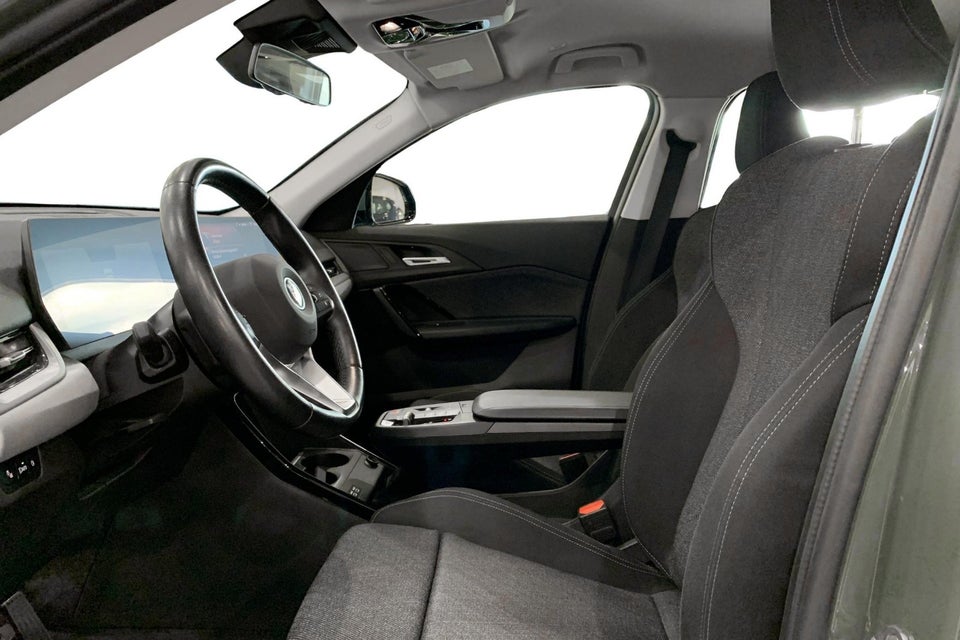 BMW iX2 eDrive20 5d