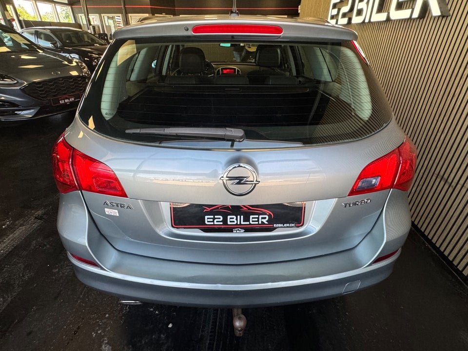 Opel Astra 1,4 T 140 Enjoy Sports Tourer 5d