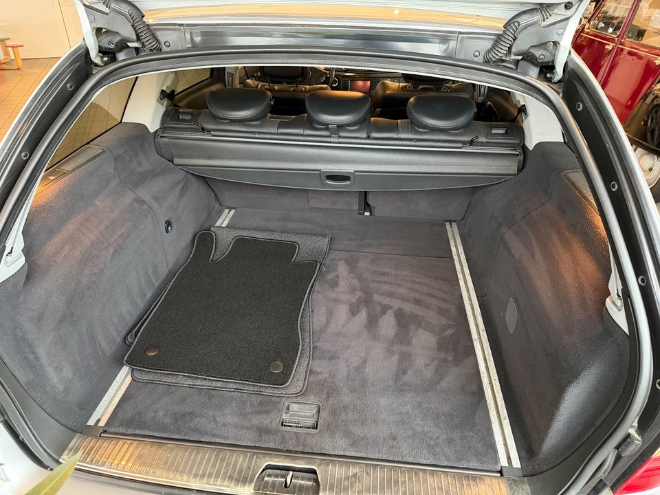 Mercedes E55 5,4 AMG stc. aut. 5d