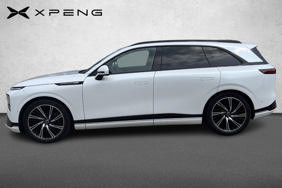 Xpeng G9 Performance 5d