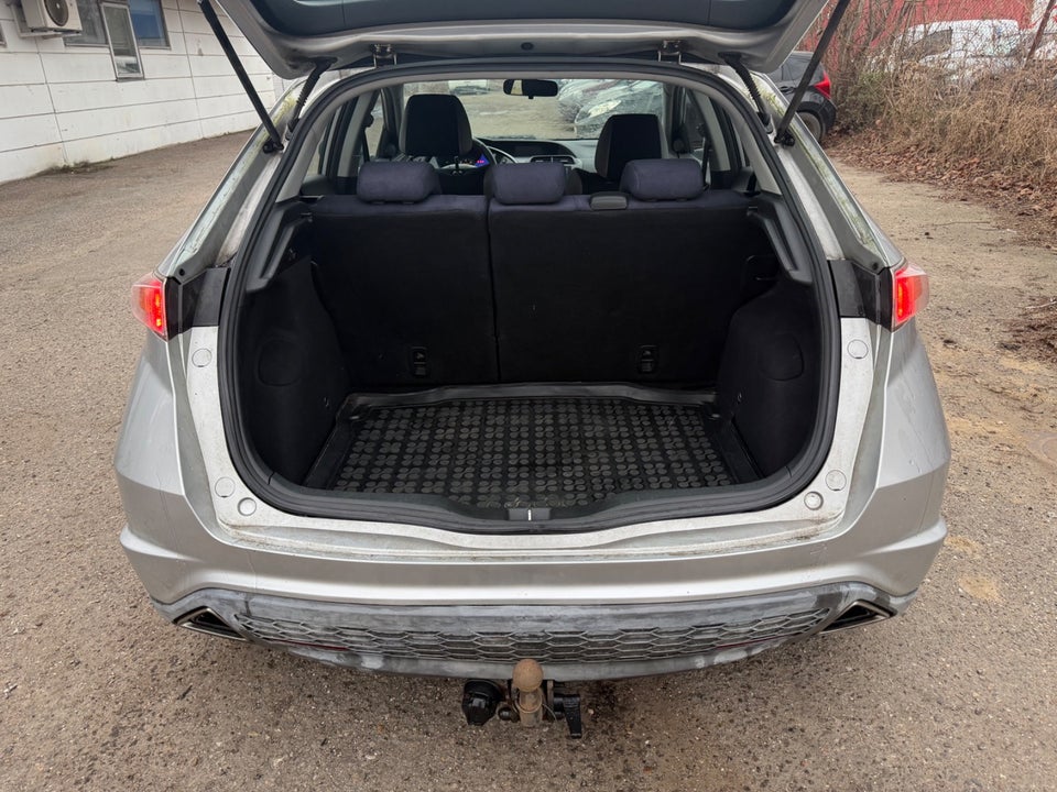 Honda Civic 1,8 Sport 5d