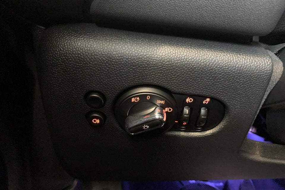 MINI Cooper SE Classic Trim 3d