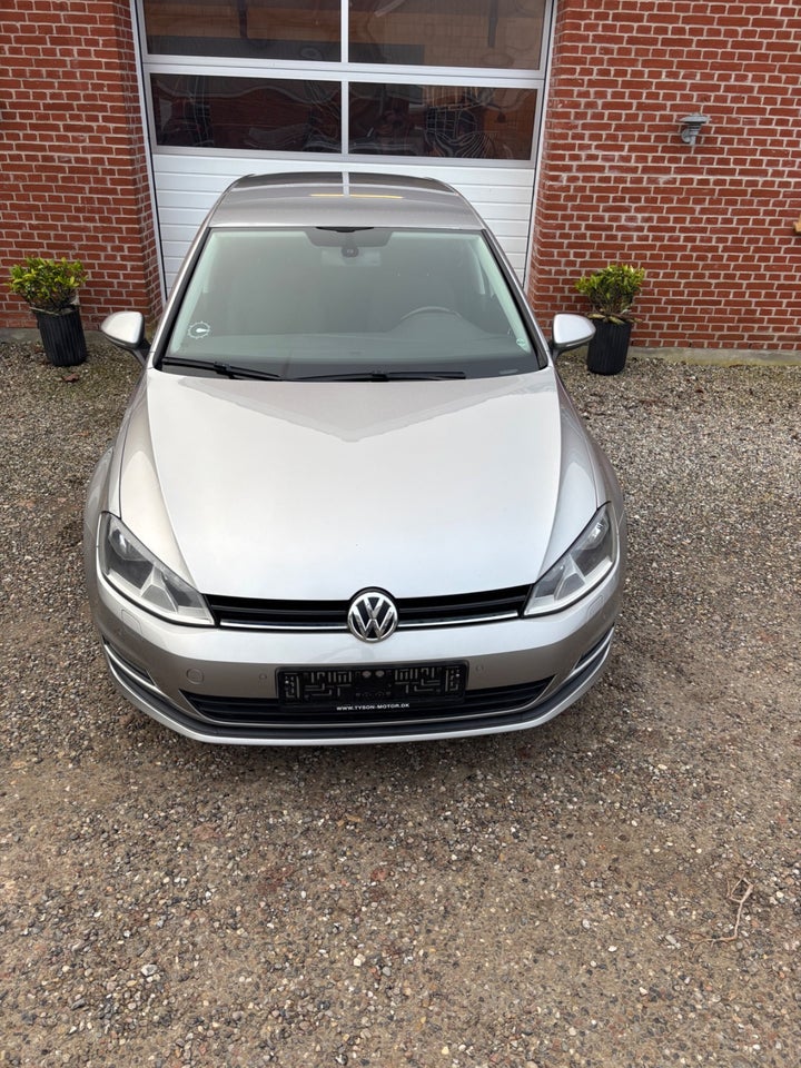 VW Golf VII 1,6 TDi 105 Comfortline DSG BMT 5d