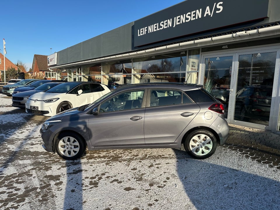 Hyundai i20 1,25 Trend 5d